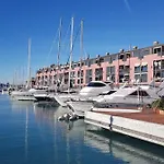 Bilocale Sull\'Acqua Al Porto Antico